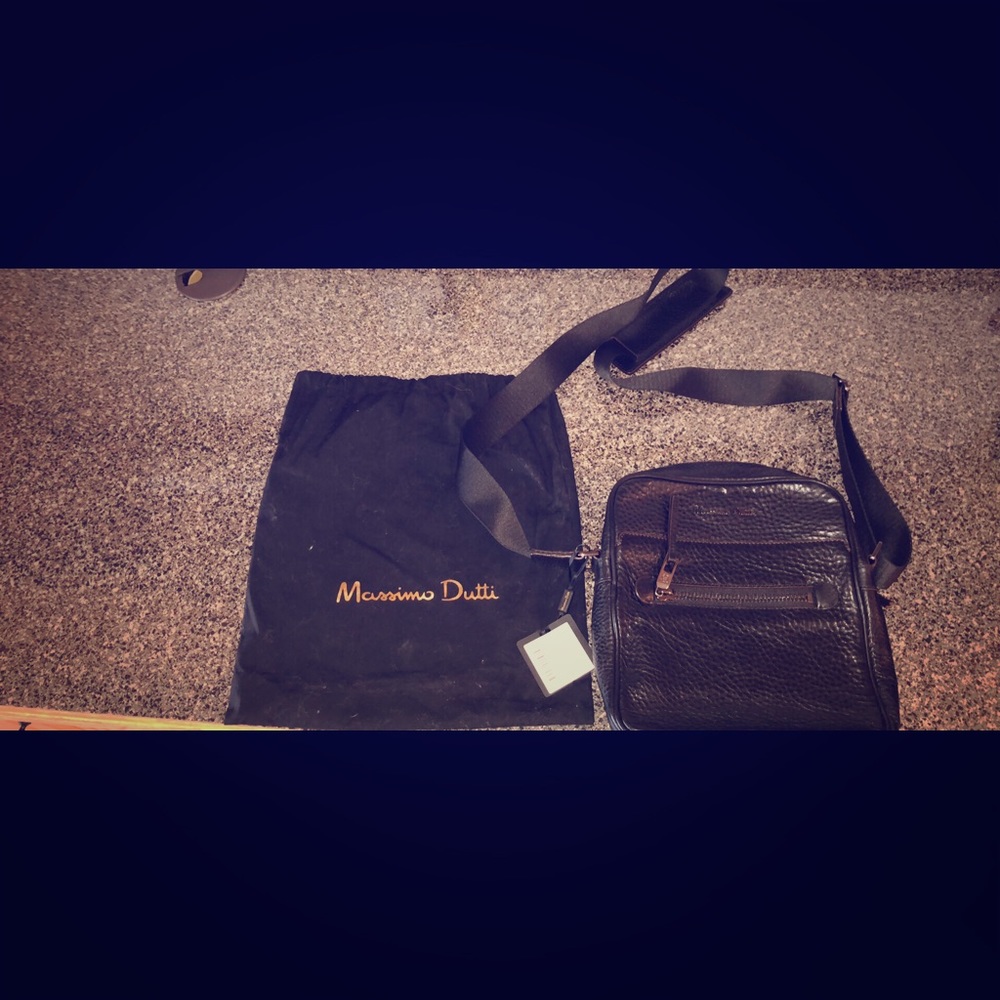 Massimo Dutti Cross Body Bag